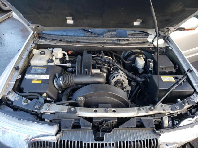 Photo 12 from auction – 2005 BUICK RAINIER CX with VIN 5GAET13M052284311