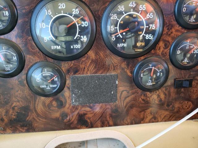 Photo 8 from auction – 2000 FREIGHTLINER CHASSIS X with VIN 4UZ6XFBA7YCG11358