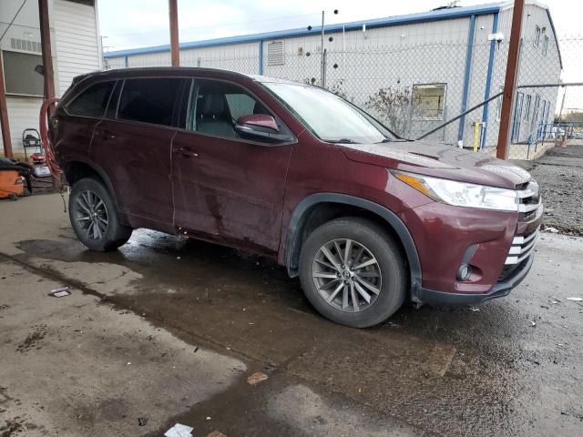 Photo 4 from auction – 2018 TOYOTA HIGHLANDER with VIN 5TDJZRFH3JS865989