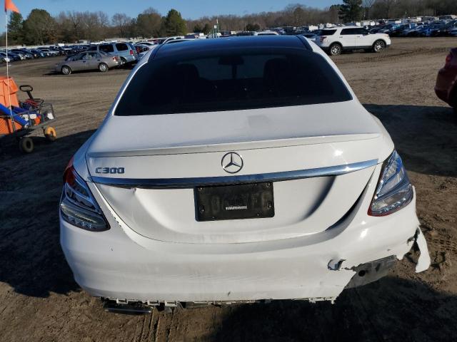 Photo 6 from auction – 2016 MERCEDES-BENZ C 300 with VIN 55SWF4JB2GU145809