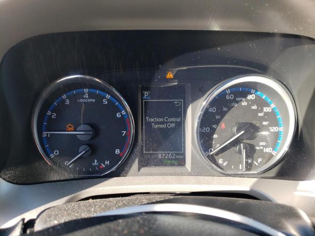 Photo 9 from auction – 2017 TOYOTA RAV4 LIMIT with VIN 2T3DFREV5HW586081