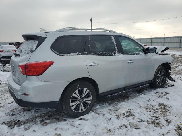 Photo 3 from auction – 2017 NISSAN PATHFINDER with VIN 5N1DR2MM1HC648579