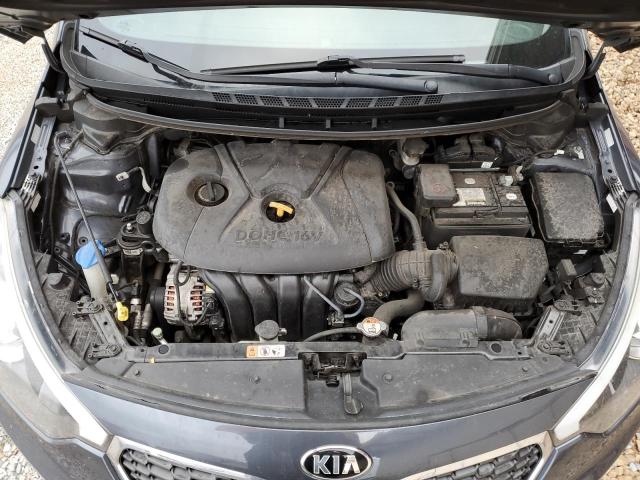 Photo 11 from auction – 2016 KIA FORTE LX with VIN KNAFK4A63G5612301