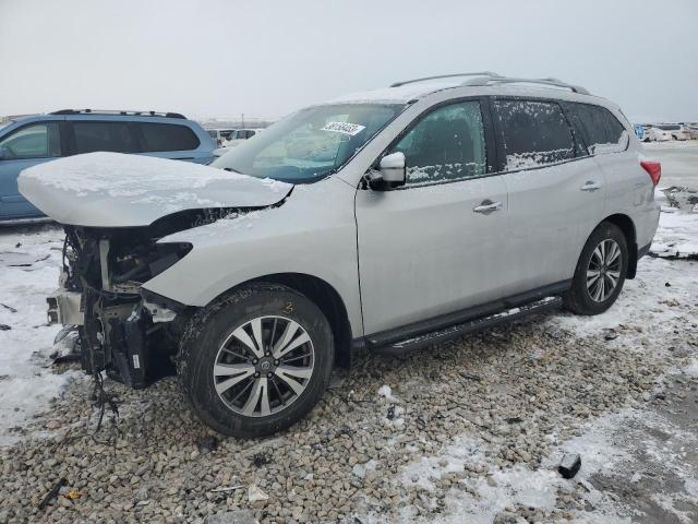 NISSAN PATHFINDER 2017 with VIN 5N1DR2MM1HC648579 - Photo from auction
