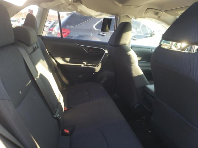 Photo 10 from auction – 2019 TOYOTA RAV4 LE with VIN JTMF1RFV4KD030001