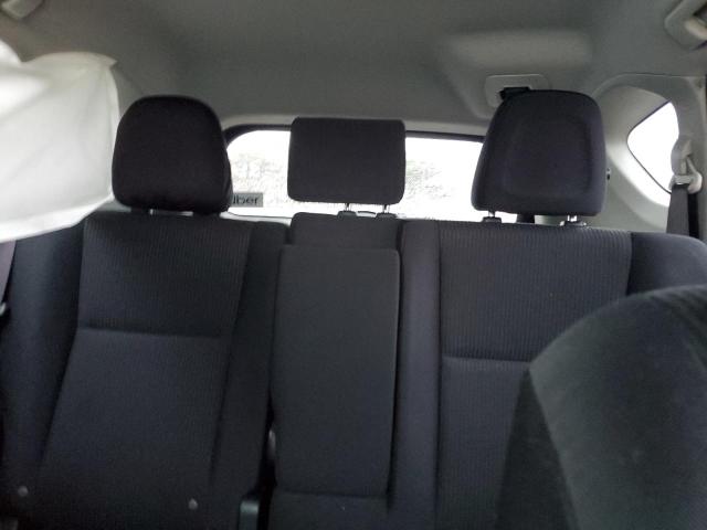 Photo 10 from auction – 2018 TOYOTA RAV4 LE with VIN JTMZFREV9JD116435
