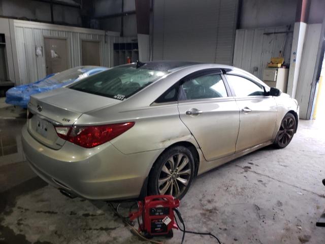 Photo 3 from auction – 2012 HYUNDAI SONATA SE with VIN 5NPEC4AB4CH386126