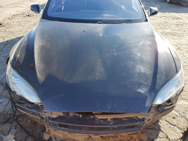 Photo 11 from auction – 2016 TESLA MODEL S with VIN 5YJSA1E20GF133679