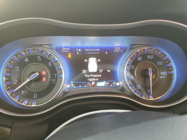Photo 9 from auction – 2015 CHRYSLER 300 LIMITE with VIN 2C3CCAAG1FH931069