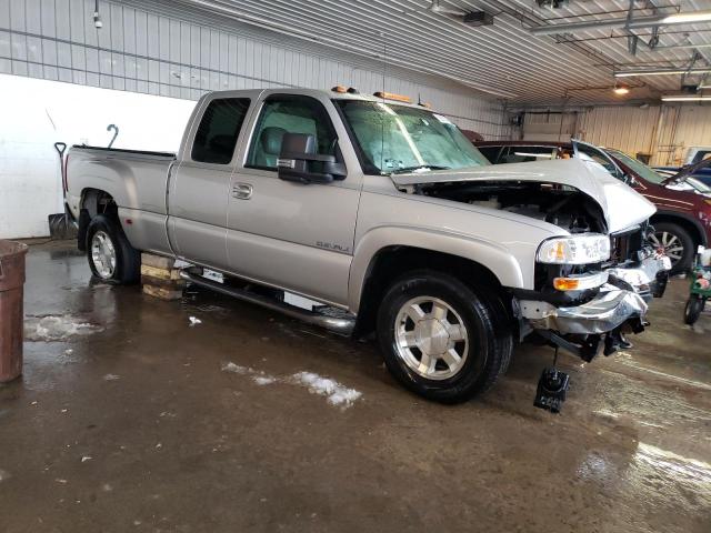 Photo 4 from auction – 2005 GMC NEW SIERRA with VIN 2GTEK19T651289710