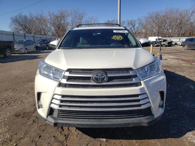 Photo 5 from auction – 2018 TOYOTA HIGHLANDER with VIN 5TDJZRFH4JS529798