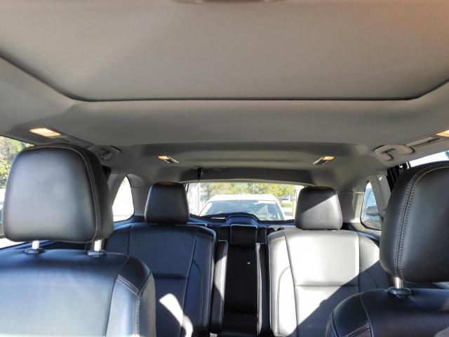 Photo 10 from auction – 2019 TOYOTA HIGHLANDER with VIN 5TDKZRFHXKS343611