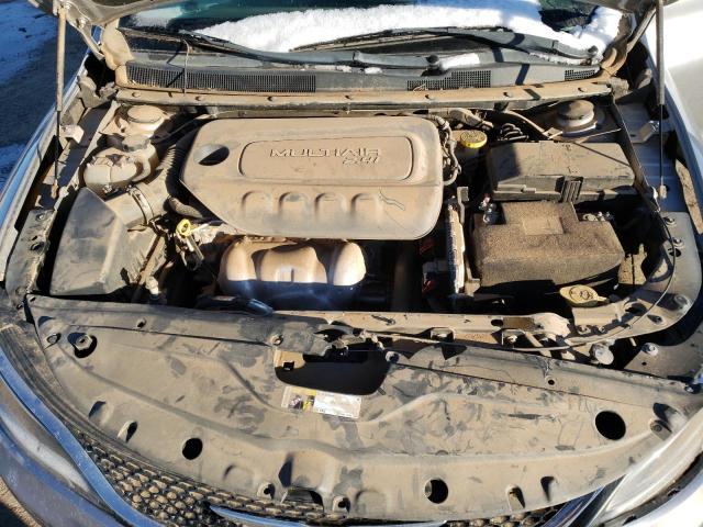 Photo 11 from auction – 2015 CHRYSLER 200 LIMITE with VIN 1C3CCCABXFN694492