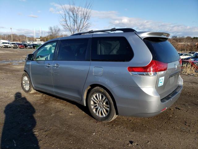 Photo 2 from auction – 2014 TOYOTA SIENNA XLE with VIN 5TDYK3DC2ES433584