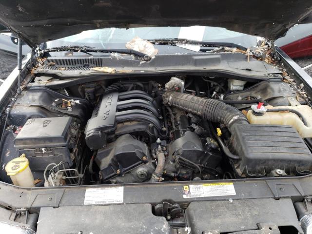 Photo 11 from auction – 2008 CHRYSLER 300 LX with VIN 2C3KA43R98H210826