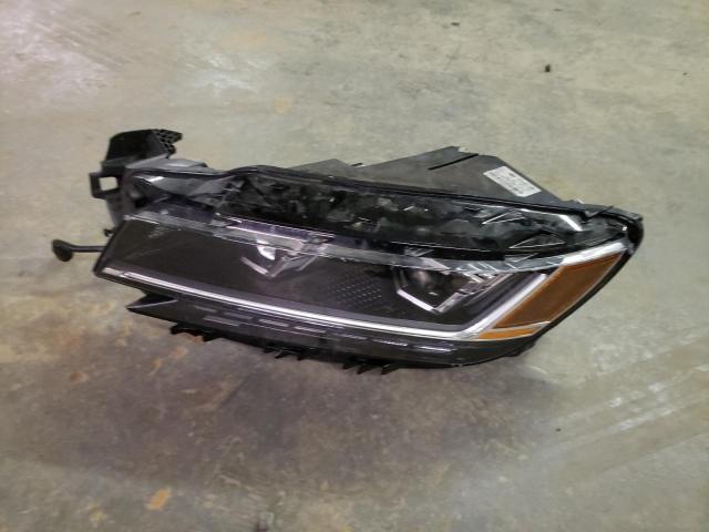 Photo 12 from auction – 2021 VOLKSWAGEN PASSAT SE with VIN 1VWSA7A33MC003595