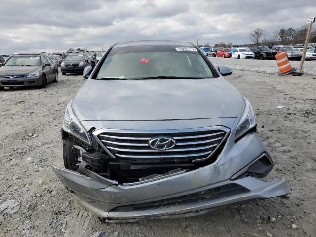 Photo 5 from auction – 2016 HYUNDAI SONATA SE with VIN 5NPE24AF8GH397285