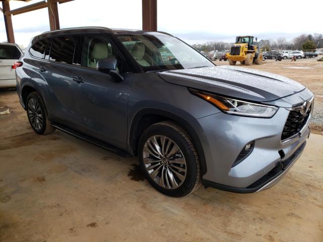 Photo 4 from auction – 2022 TOYOTA HIGHLANDER with VIN 5TDFZRAH2NS139267