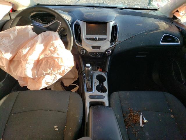 Photo 8 from auction – 2018 CHEVROLET CRUZE LS with VIN 1G1BC5SM2J7147015