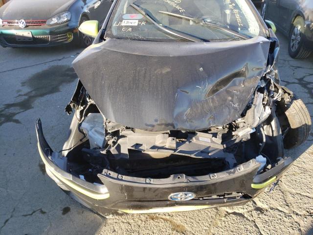 Photo 11 from auction – 2016 TOYOTA PRIUS C with VIN JTDKDTB38G1116024