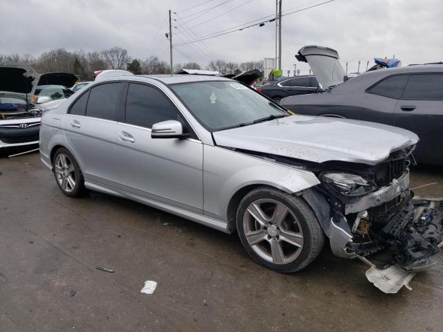 Photo 4 from auction – 2011 MERCEDES-BENZ C 300 with VIN WDDGF5EB3BA526002