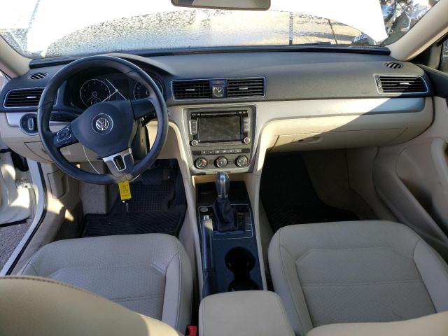 Photo 8 from auction – 2015 VOLKSWAGEN PASSAT S with VIN 1VWAT7A30FC110368