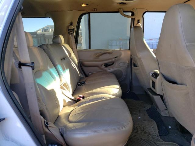 Photo 10 from auction – 2002 FORD EXPEDITION with VIN 1FMEU17L72LA20937