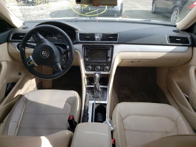 Photo 8 from auction – 2012 VOLKSWAGEN PASSAT SE with VIN 1VWBP7A33CC107128