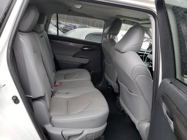 Photo 10 from auction – 2021 TOYOTA HIGHLANDER with VIN 5TDDZRBH2MS526258