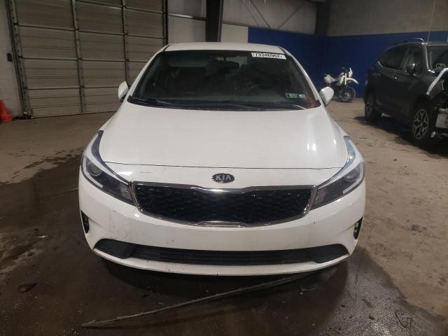 Photo 5 from auction – 2017 KIA FORTE LX with VIN 3KPFL4A72HE062894