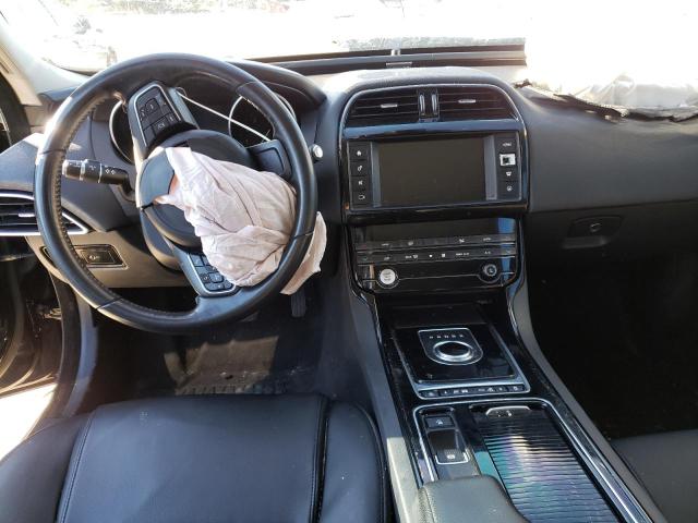 Photo 8 from auction – 2018 JAGUAR XE with VIN SAJAR4FX7JCP35081