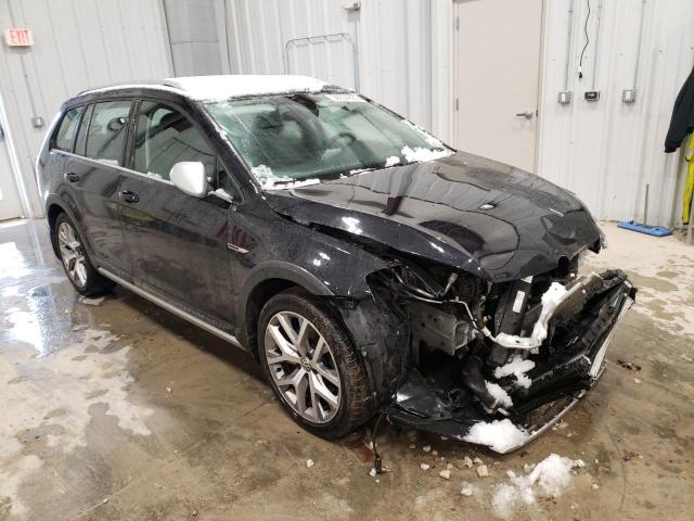 Photo 4 from auction – 2017 VOLKSWAGEN GOLF ALLTR with VIN 3VWH17AU3HM543763