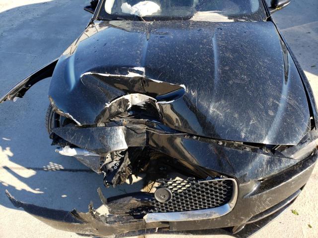 Photo 11 from auction – 2018 JAGUAR XE with VIN SAJAR4FX7JCP35081