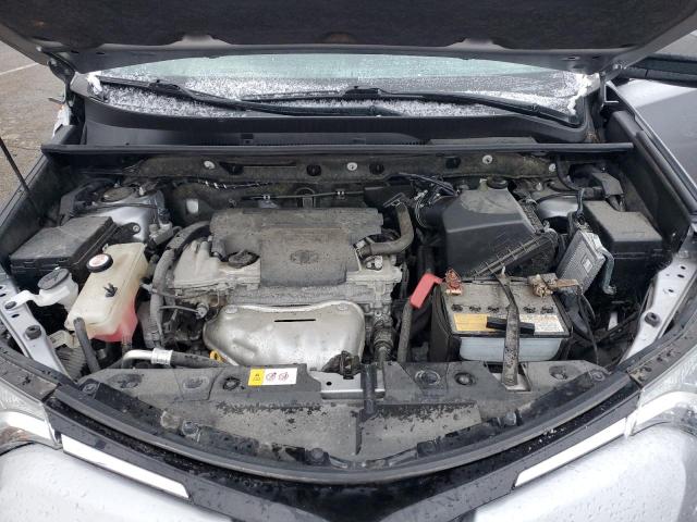 Photo 12 from auction – 2018 TOYOTA RAV4 LE with VIN JTMZFREV9JD116435