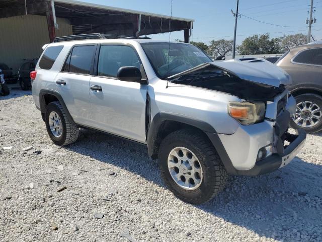 Photo 4 from auction – 2010 TOYOTA 4RUNNER SR with VIN JTEBU5JR9A5028144