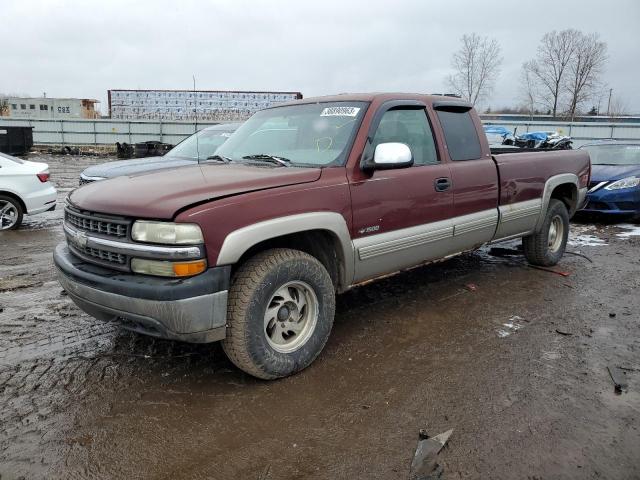 CHEVROLET SILVERADO 2000 with VIN 1GCEK19T0YE197883 - Photo from auction