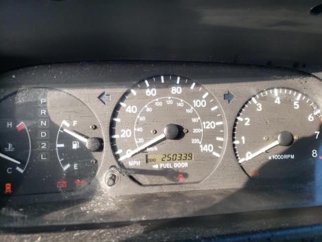 Photo 9 from auction – 2000 TOYOTA CAMRY LE with VIN 4T1BF28K8YU947358