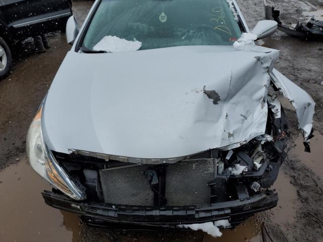 Photo 11 from auction – 2011 HYUNDAI SONATA SE with VIN 5NPEC4AC4BH163124