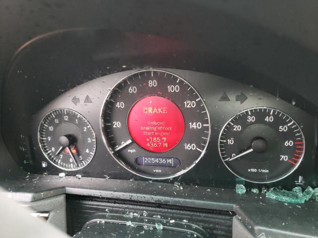 Photo 9 from auction – 2003 MERCEDES-BENZ E 320 with VIN WDBUF65J13A119905