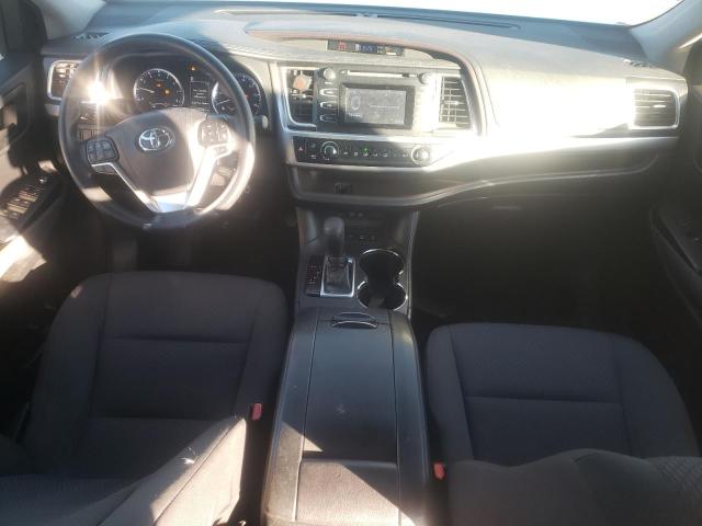 Photo 8 from auction – 2018 TOYOTA HIGHLANDER with VIN 5TDBZRFH3JS804341