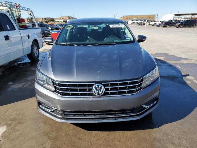 Photo 5 from auction – 2016 VOLKSWAGEN PASSAT S with VIN 1VWAT7A38GC058053