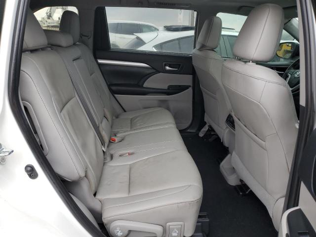 Photo 11 from auction – 2019 TOYOTA HIGHLANDER with VIN 5TDJGRFH7KS065655