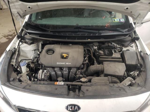 Photo 11 from auction – 2017 KIA FORTE LX with VIN 3KPFL4A72HE062894