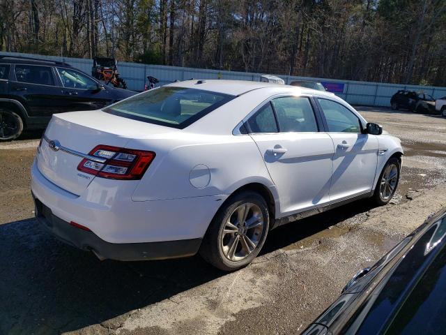Photo 3 from auction – 2015 FORD TAURUS SE with VIN 1FAHP2D86FG156561
