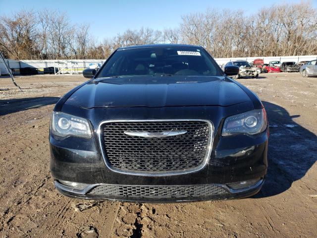 Photo 5 from auction – 2016 CHRYSLER 300 S with VIN 2C3CCABG8GH282662