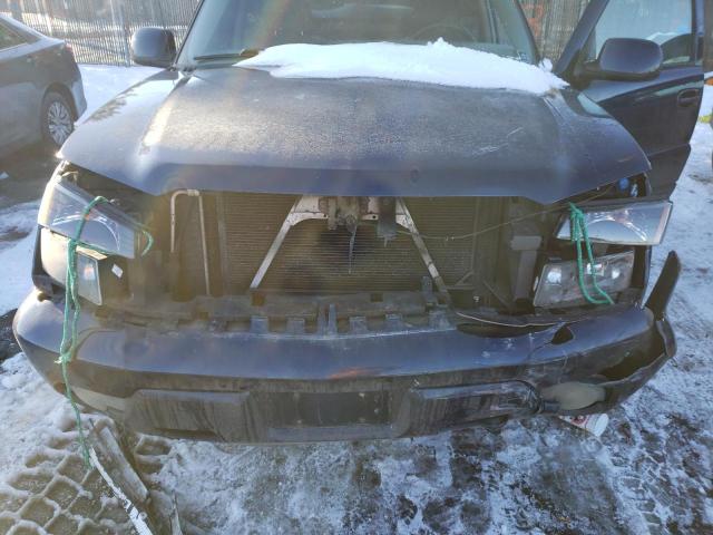 Photo 12 from auction – 2002 CHEVROLET AVALANCHE with VIN 3GNEC13T52G143721