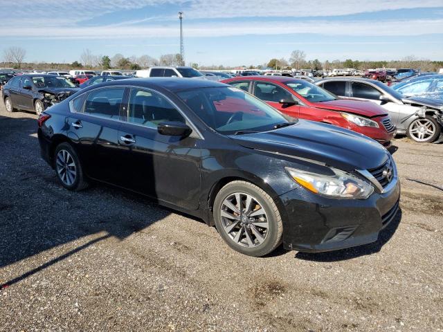 Photo 4 from auction – 2017 NISSAN ALTIMA 2.5 with VIN 1N4AL3AP5HC232795