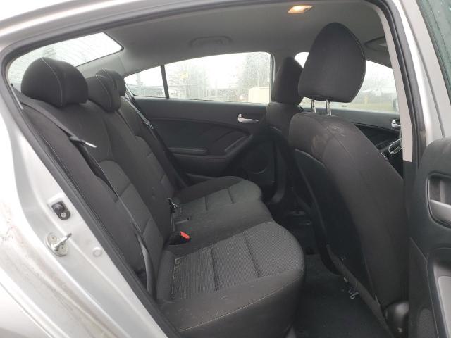 Photo 10 from auction – 2018 KIA FORTE LX with VIN 3KPFK4A7XJE238535