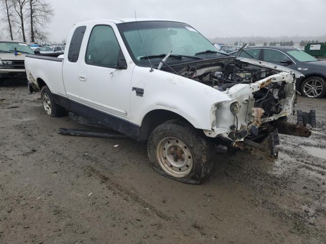 Foto 4 de la subasta – 2000 FORD F150 con VIN 1FTRX17L6YNB61136