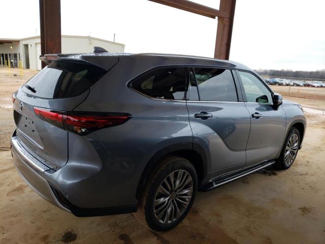 Photo 3 from auction – 2022 TOYOTA HIGHLANDER with VIN 5TDFZRAH2NS139267